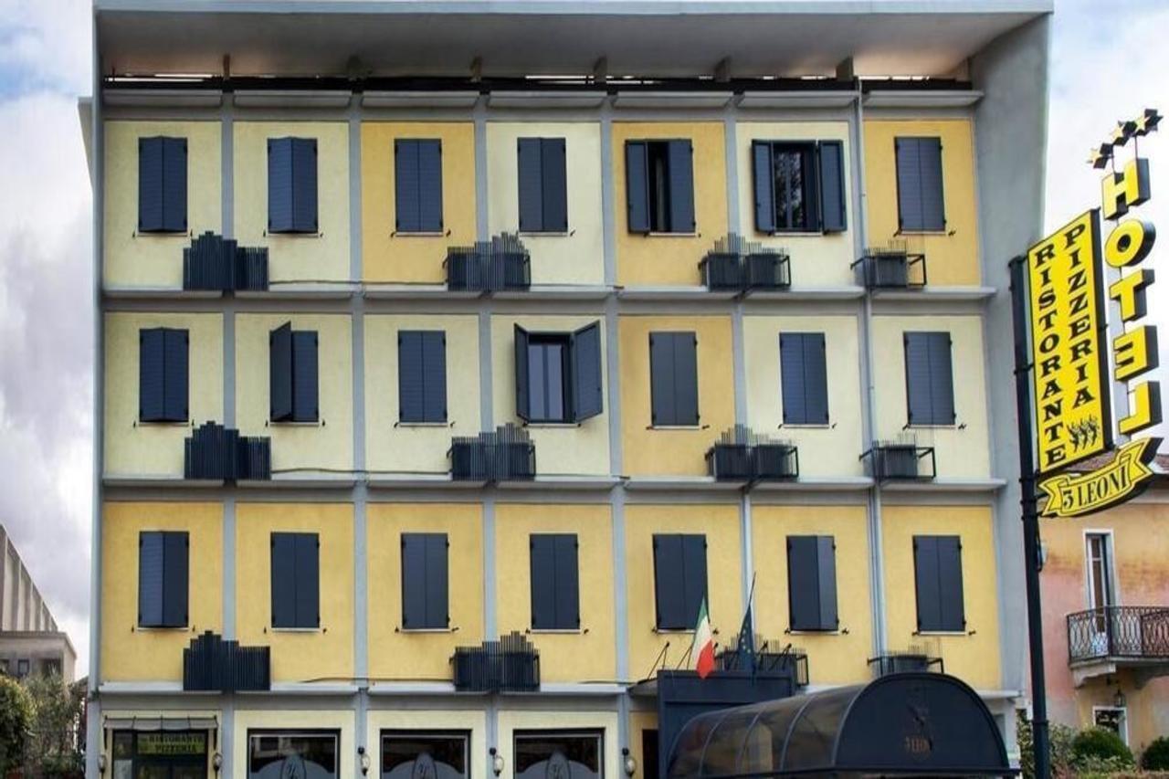 Hotel Ristorante Tre Leoni Somma Lombardo Dış mekan fotoğraf